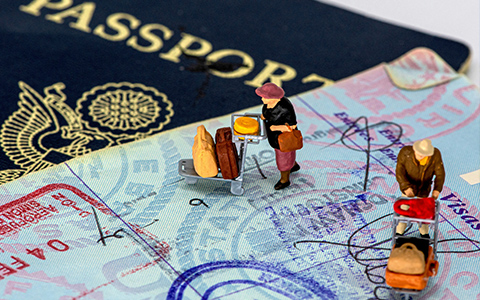 指南丨欧盟护照如何移居瑞士？